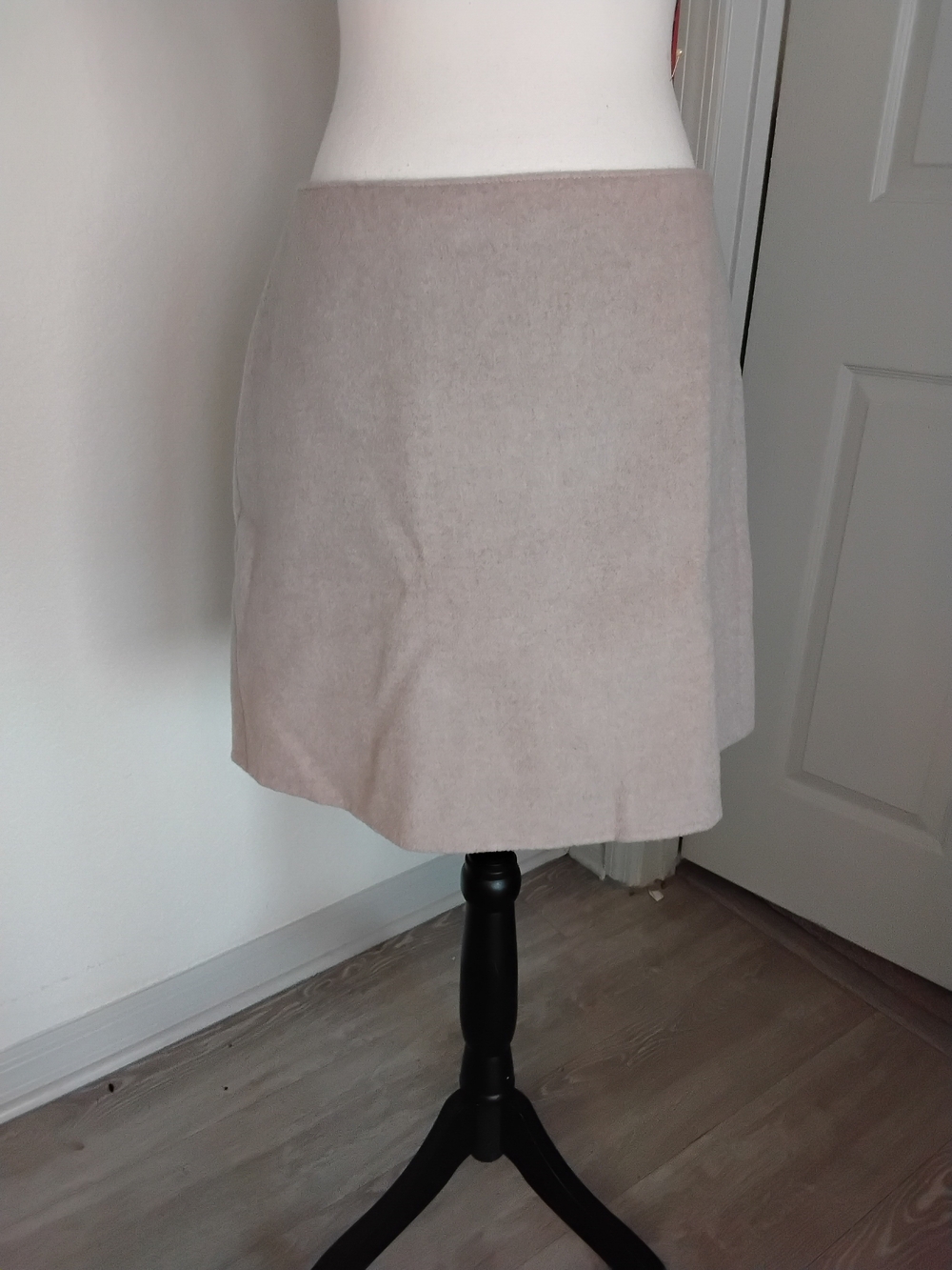 Club Monaco Pale Taupe Mini Skirt